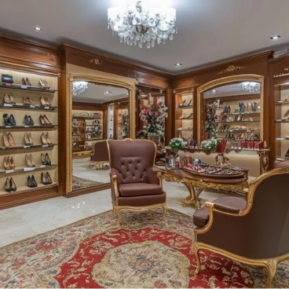 Meet your Posher, Roger Grabbit! - Picture 1 of 1